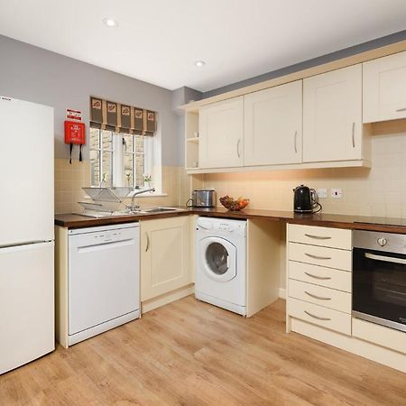 Hopton Cottage - Darwin Lake Holiday Village Matlock  Esterno foto